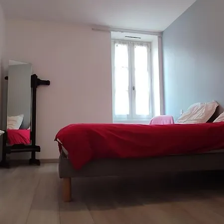 Maraichine Renovee, Grand Jardin Et Wifi, Entre Et Marche *