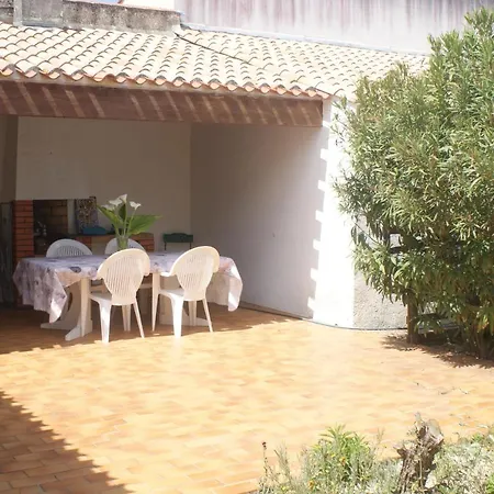 Nyaraló Maraichine Renovee, Grand Jardin Et Wifi, Entre Et Marche *