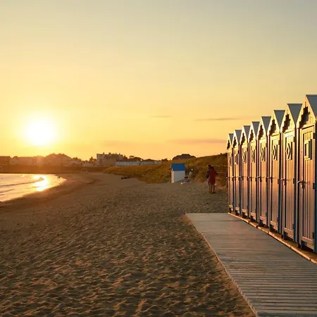 Maraichine Renovee, Grand Jardin Et Wifi, Entre Et Marche * Saint Gilles Croix de vie