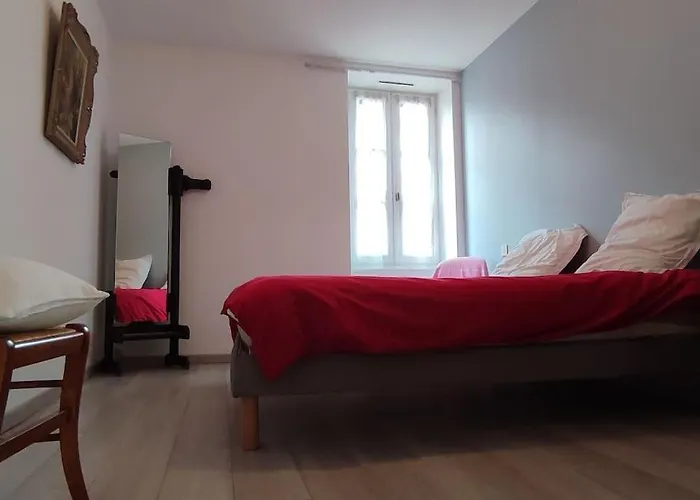 Maraichine Renovee, Grand Jardin Et Wifi, Entre Et Marche *