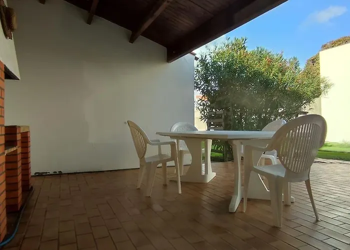 Maraichine Renovee, Grand Jardin Et Wifi, Entre Et Marche *